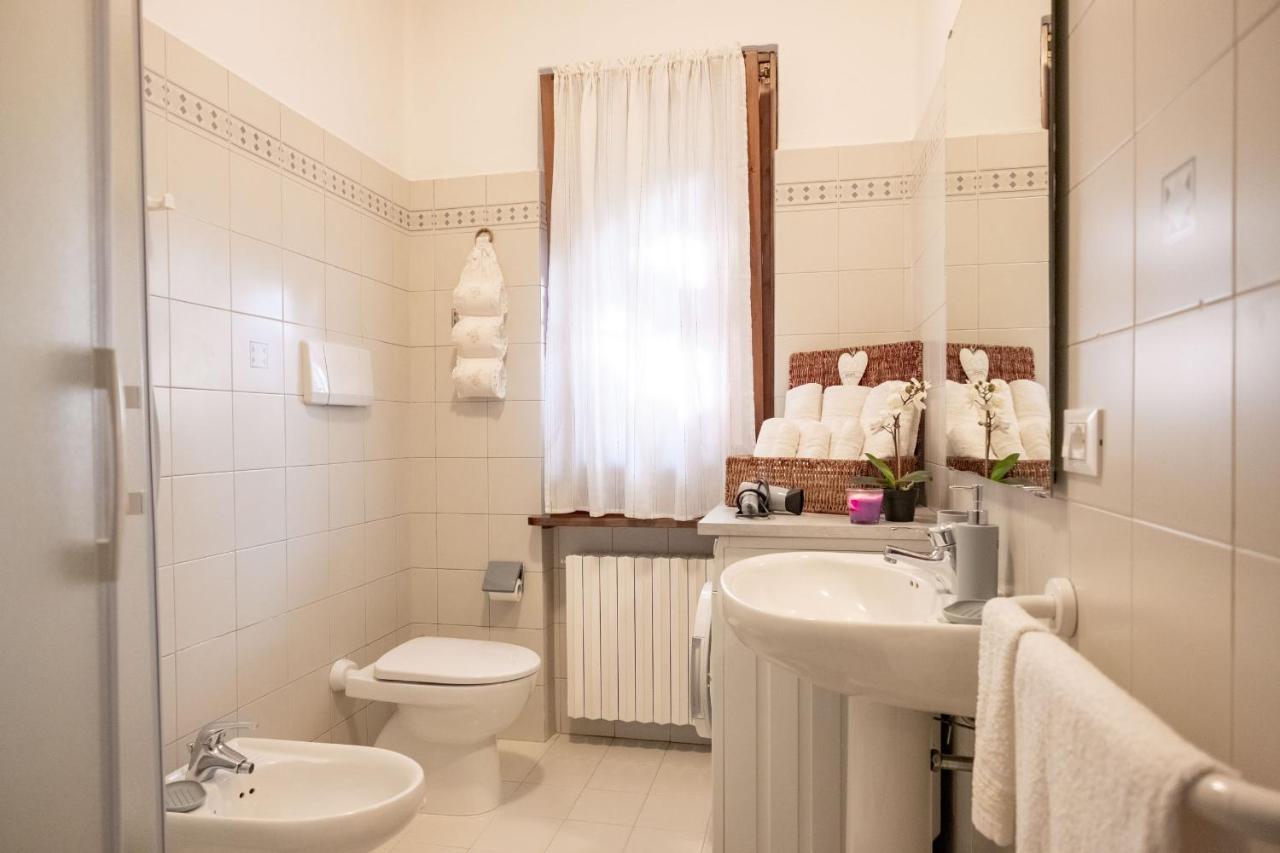 Casa Dolce Casa Desenzano - 2 Passi Dal Lago Apartment Desenzano del Garda Bagian luar foto